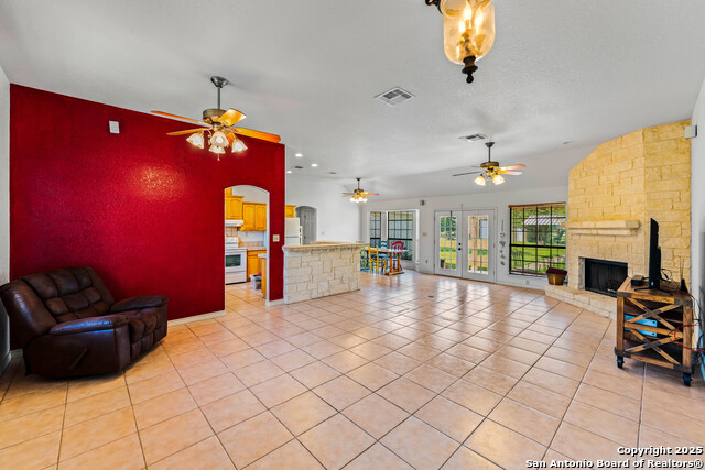 Image 5 of 49 For 12905 Pittman