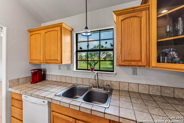 Image 8 of 49 For 12905 Pittman
