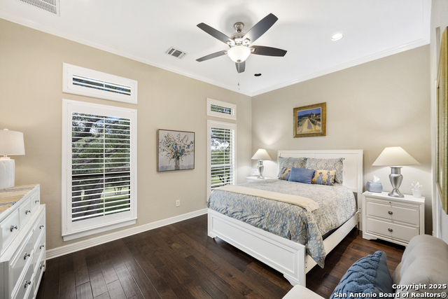 Image 29 of 65 For 111 Oak Pointe