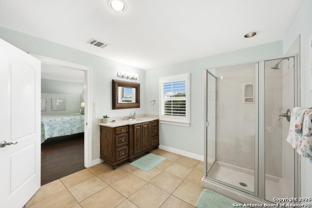 Image 36 of 65 For 111 Oak Pointe