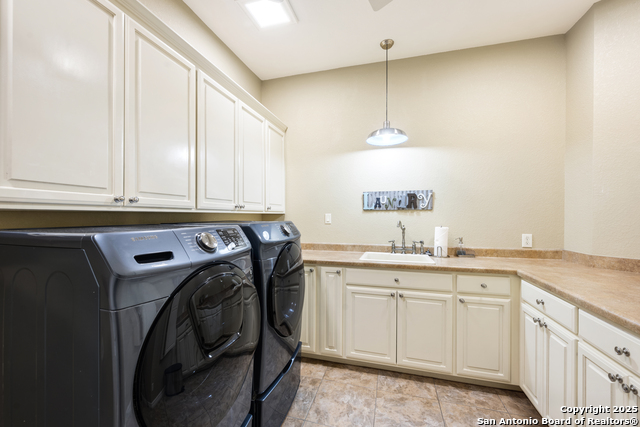 Image 37 of 65 For 111 Oak Pointe