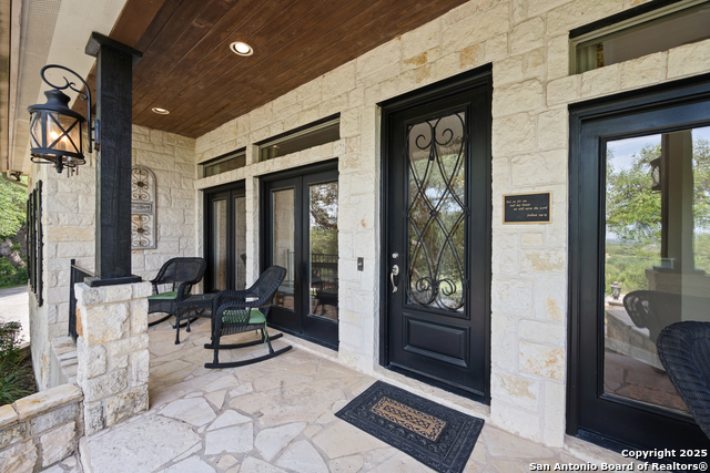 Image 6 of 65 For 111 Oak Pointe