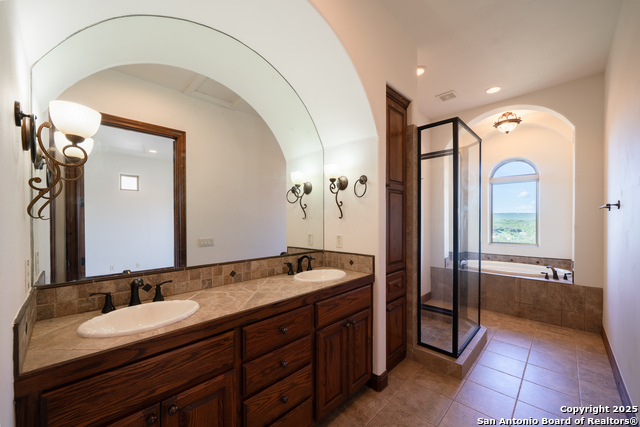 Image 19 of 39 For 17545 E Reed Parks Rd 2