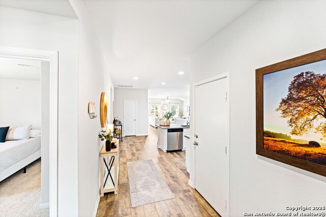 Listing photo id 3 for 2207 Trumans Hill