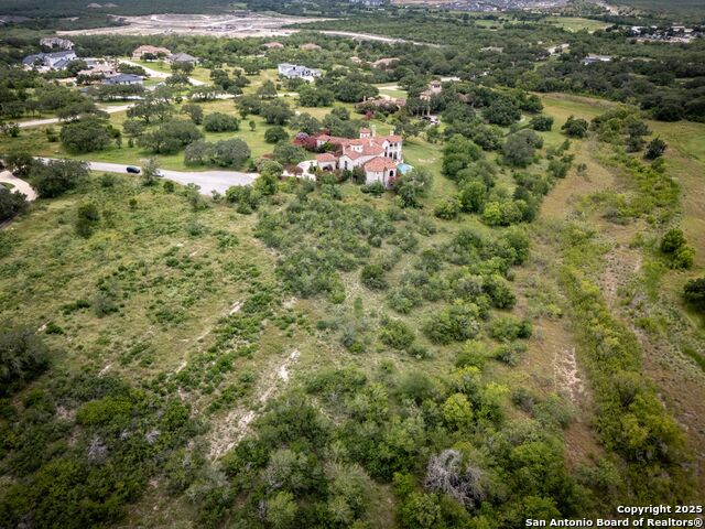 Image 14 of 36 For 13519 Sendera Court