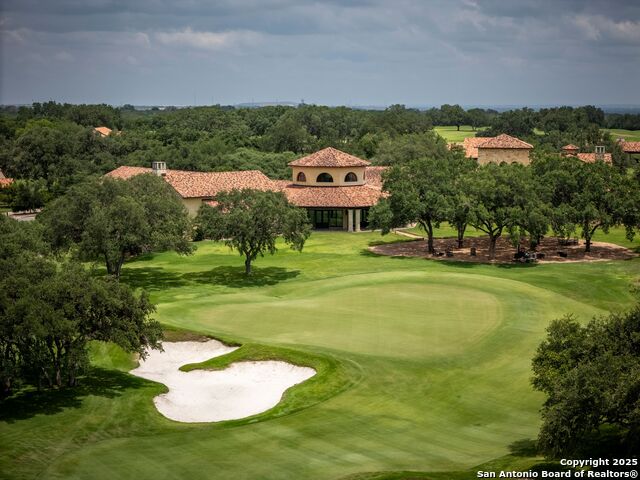 Image 32 of 36 For 13519 Sendera Court