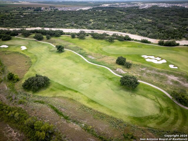 Image 7 of 36 For 13519 Sendera Court