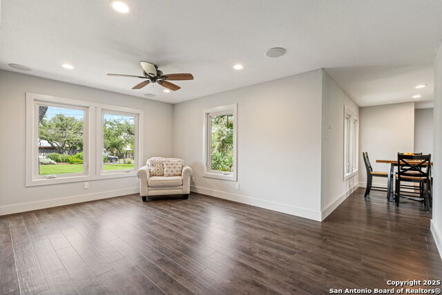 Image 11 of 39 For 104 Arrowhead Lane