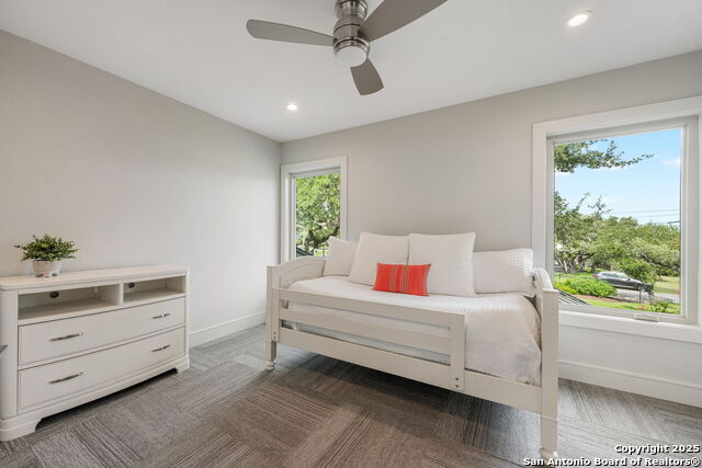 Image 24 of 39 For 104 Arrowhead Lane