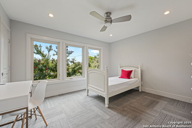 Image 26 of 39 For 104 Arrowhead Lane