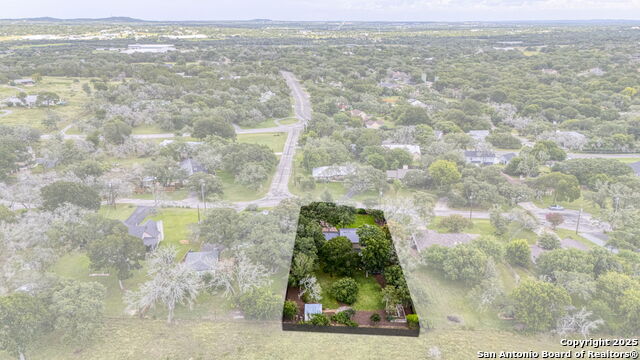 Image 37 of 39 For 104 Arrowhead Lane