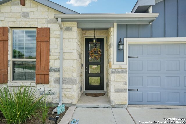 Image 4 of 24 For 4938 Oxbow