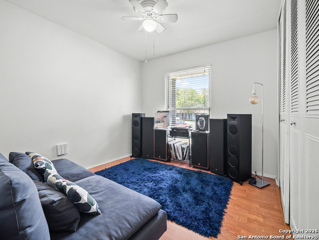 Image 14 of 36 For 6234 Fir Valley