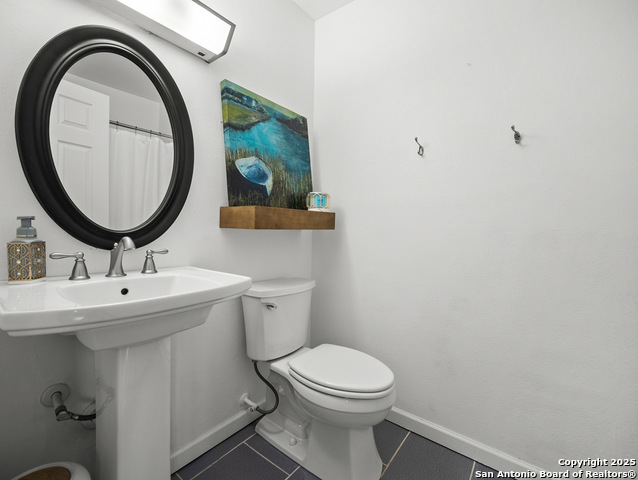 Image 16 of 36 For 6234 Fir Valley
