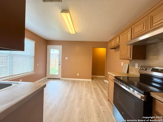 Image 7 of 17 For 6502 Ithaca  