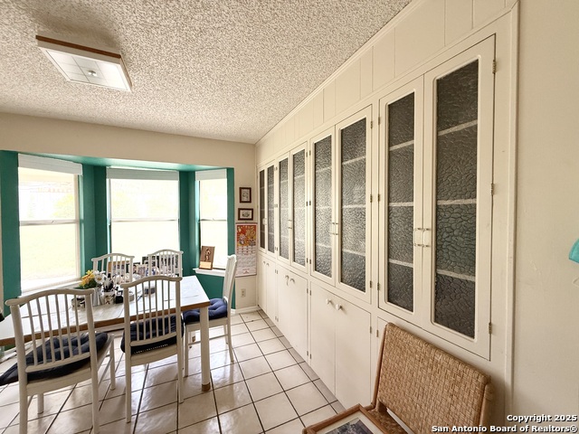 Image 8 of 23 For 6707 Desilu Dr.