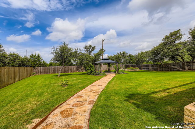 Image 35 of 39 For 28607 Bull Gate