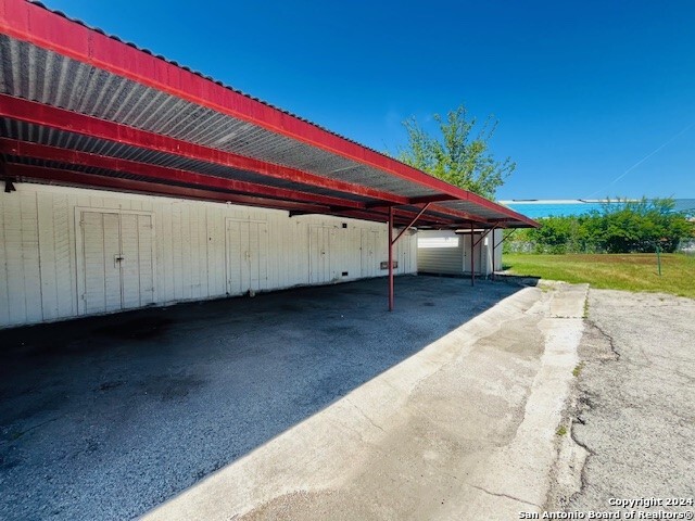 Image 20 of 20 For 811 Jackson Keller Rd  2