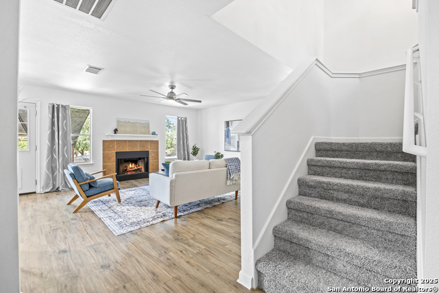 Image 17 of 42 For 16023 Dominic Pl