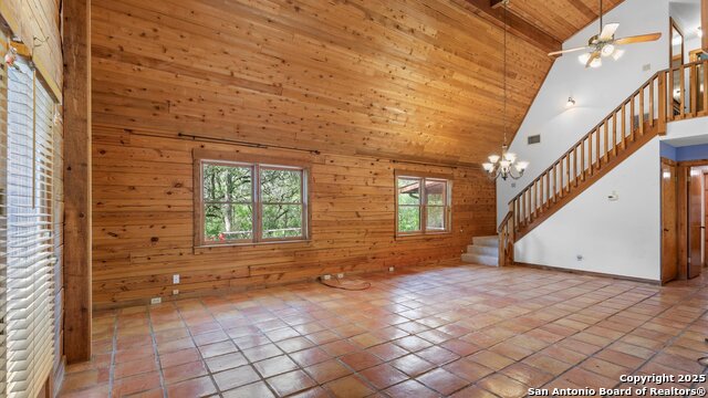 Image 5 of 31 For 190 Oak View