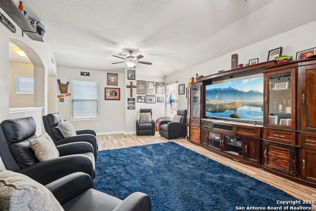 Image 18 of 33 For 7307 Independence Way
