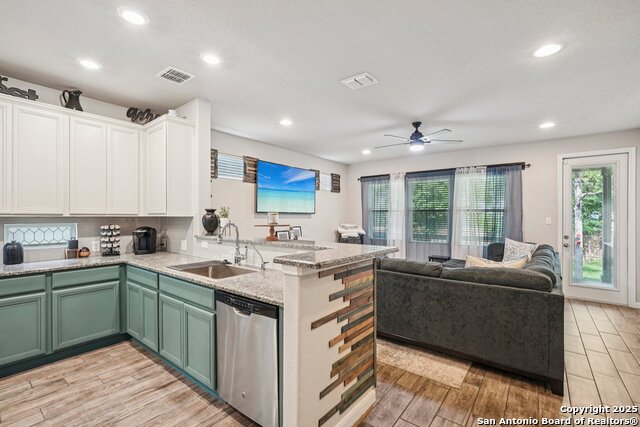 Image 9 of 33 For 7307 Independence Way