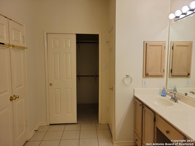 Image 10 of 18 For 15318 Spring Land