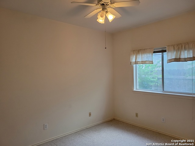 Image 12 of 18 For 15318 Spring Land