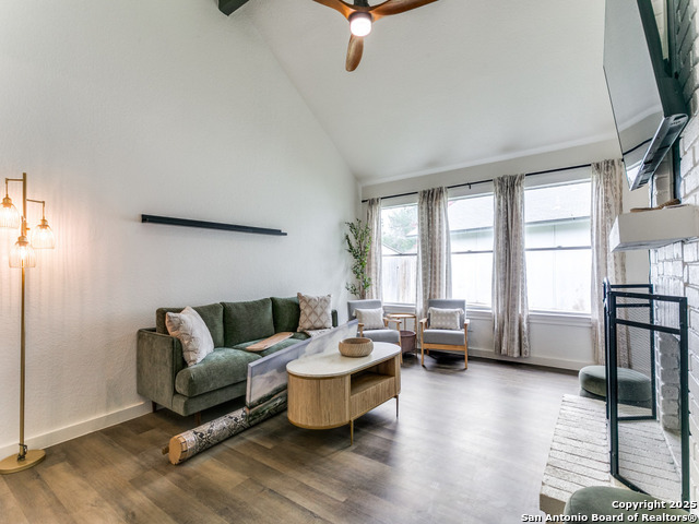 Image 7 of 25 For 7338 Lansbury