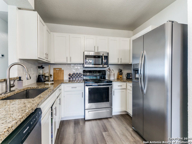 Image 9 of 25 For 7338 Lansbury