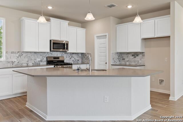 Listing photo id 8 for 21112 Prairie Rose