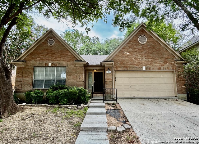 Image 2 of 23 For 10462 Trailway Oak
