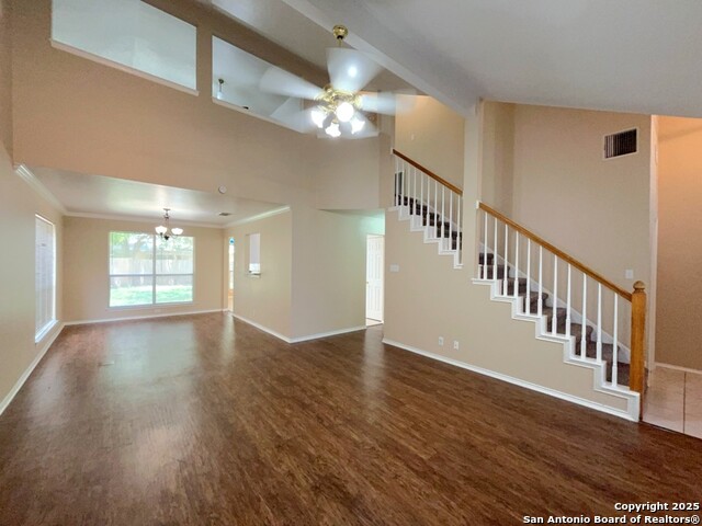 Listing photo id 9 for 2608 Poplar Grove