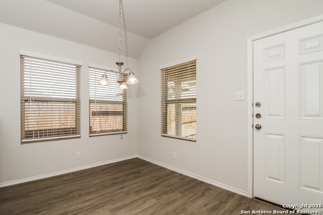 Image 3 of 16 For 10362 Clearwater Way