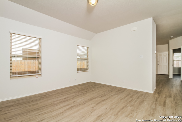 Image 8 of 16 For 10362 Clearwater Way