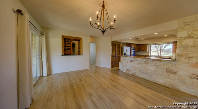 Image 15 of 57 For 25325 Boerne Stage