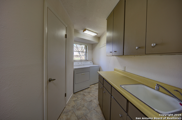 Image 16 of 57 For 25325 Boerne Stage
