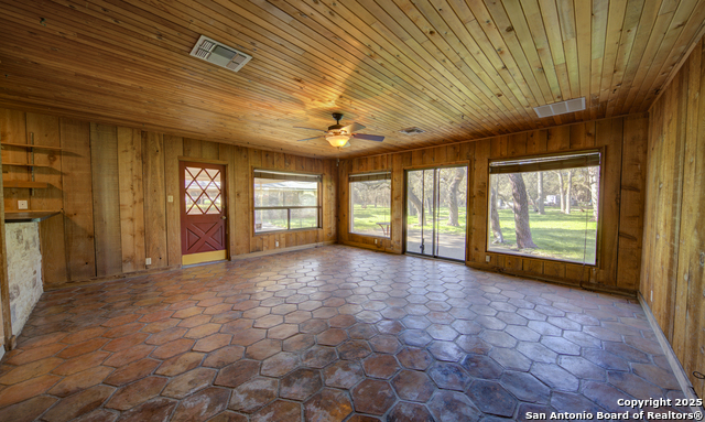 Image 20 of 57 For 25325 Boerne Stage