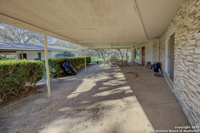 Image 35 of 57 For 25325 Boerne Stage
