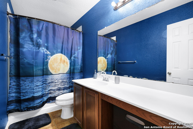 Listing photo id 11 for 8806 Mission Top
