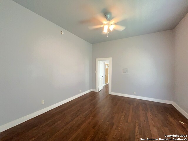 Image 8 of 21 For 222 Cadwallader St  1