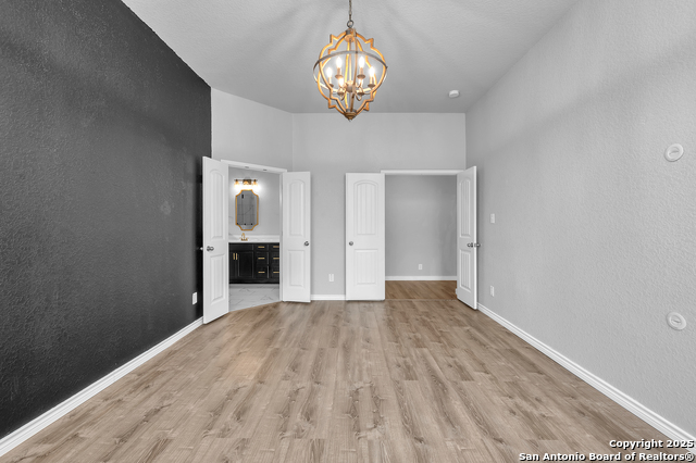 Image 14 of 32 For 13410 Canyon Meadows