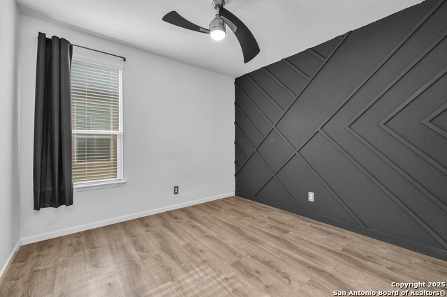 Image 19 of 32 For 13410 Canyon Meadows