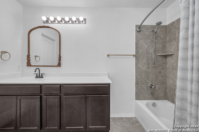 Image 24 of 32 For 13410 Canyon Meadows