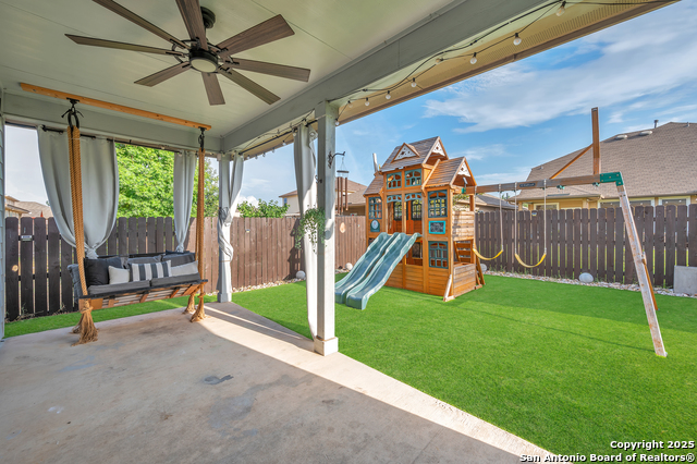 Image 28 of 32 For 13410 Canyon Meadows