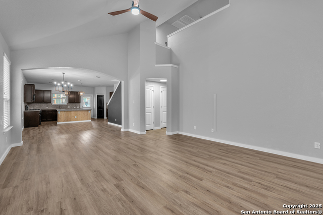 Image 9 of 32 For 13410 Canyon Meadows