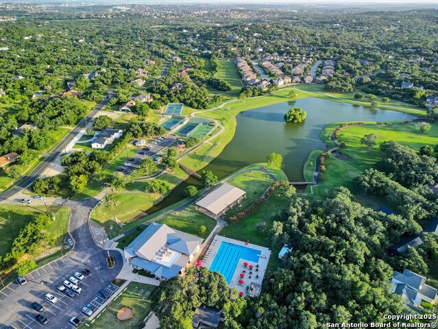 Image 43 of 49 For 25603 Singing Rain