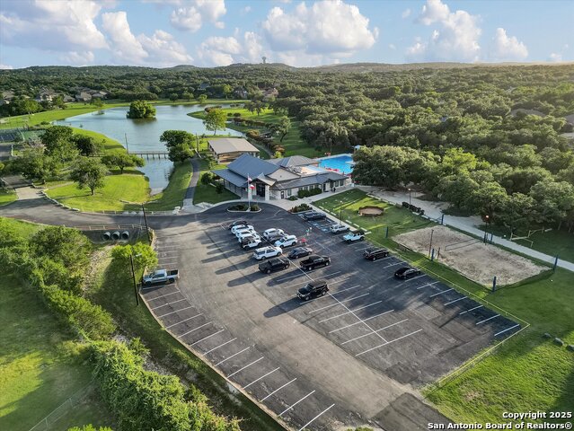 Image 45 of 49 For 25603 Singing Rain