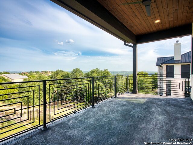 Image 47 of 78 For 207 River Bend