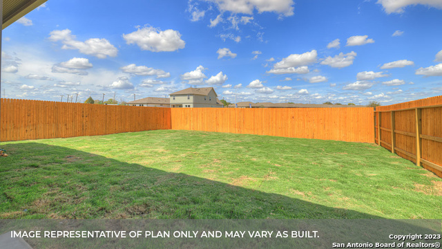 Listing photo id 19 for 449 Payton Drive